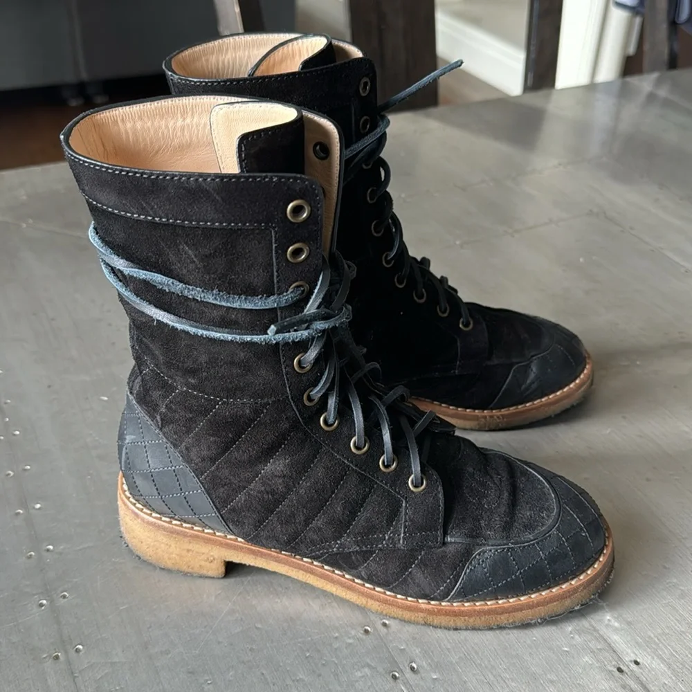 Chanel black suede combat military boot bootie lace up quilted Sz 38.5 w/ box